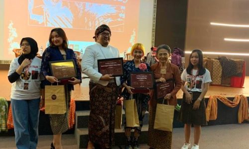 45d72c9b681718b6c4f891927f5d9d9a_1